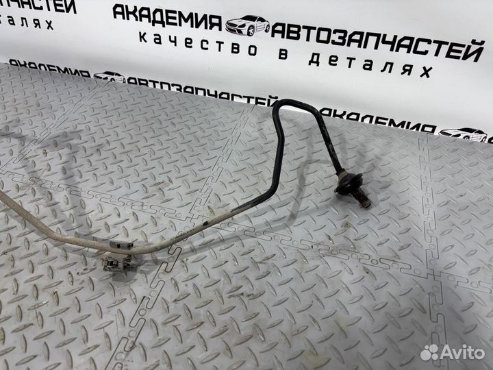 Трубка тормозная передняя правая Toyota Corolla