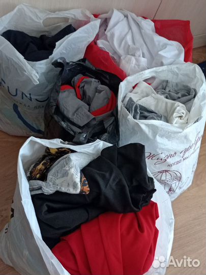 Вещи пакетом разные