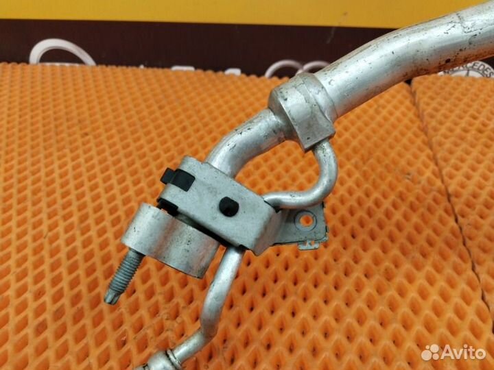 Трубка кондиционера Ford Focus 3 CB8 pnda 1.6 2011