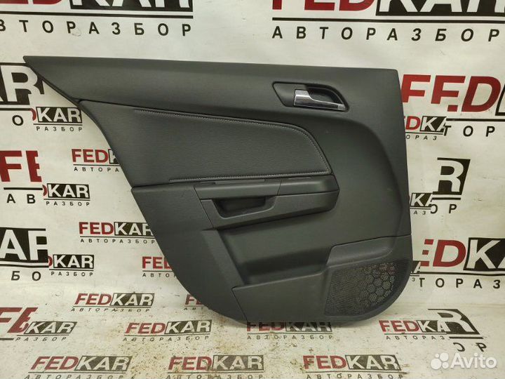 Обшивка двери задняя левая Opel Astra H Z18XER