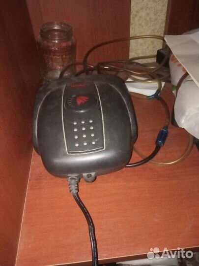 Аквариум с тумбой 400 литров. Компрессор+рыбки