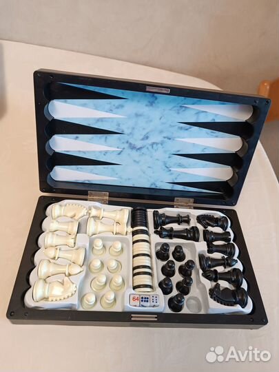 Настольная игра шахматы шашки нарды