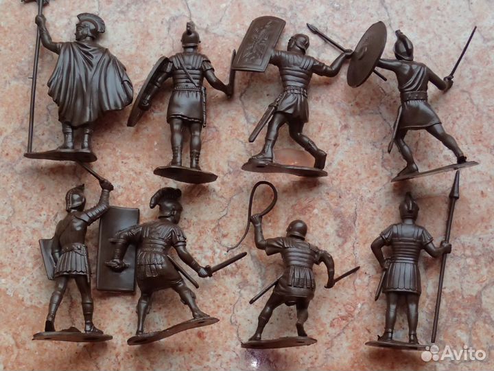 Римляне набор 8 фигурок высота 6.5см для коллекции