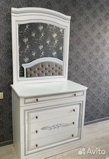 Спальный гарнитур с бесплатной доставкой