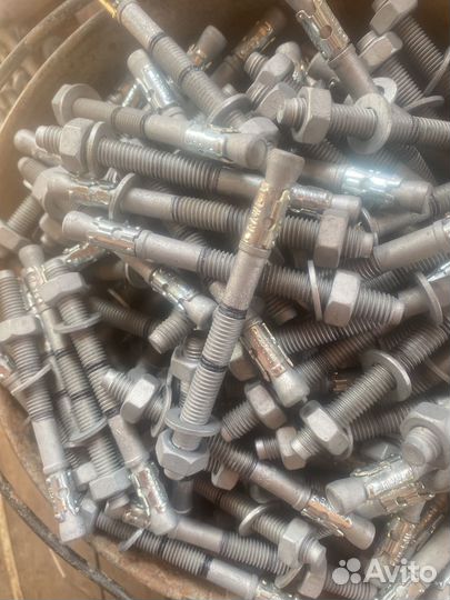 Анкерный болт м10