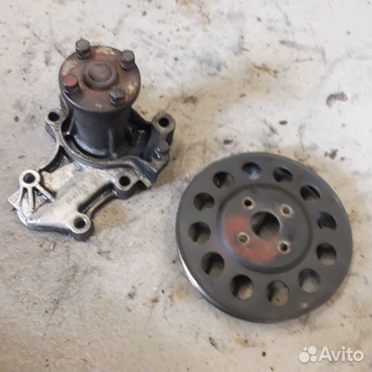 Помпа (водяной насос) 4G13 4G18 Мицубиси Лансер 9