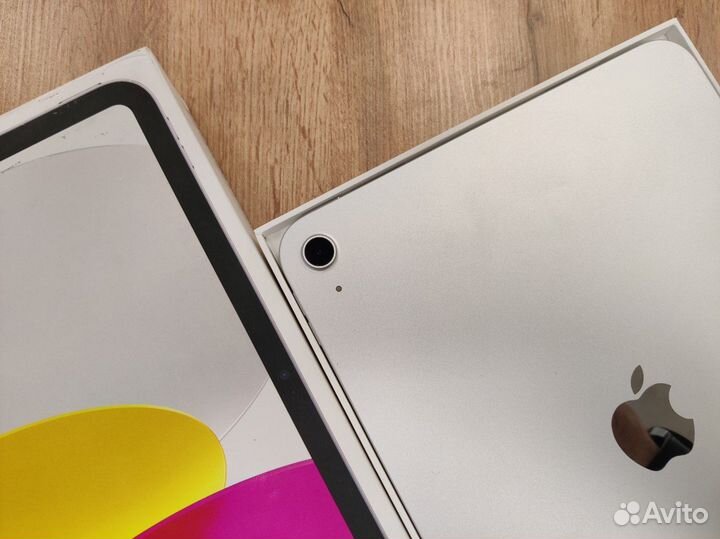 Apple iPad (2022) 10th 256GB Wi-Fi Б/У (SIlver)