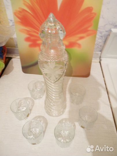 Подарочный набор (графин + рюмки)