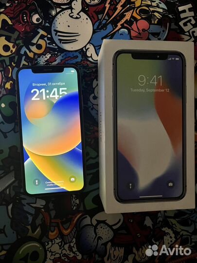iPhone X, 64 ГБ
