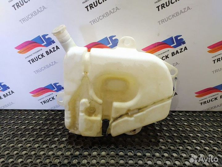 Бачок омывателя лобового стекла Renault Magnum