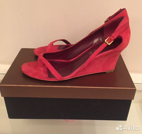 Босоножки Loewe