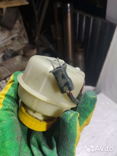 Бачок тормозной жидкости Chevrolet Rezzo