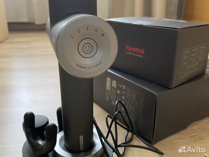 Перкуссионный массажер yunmai