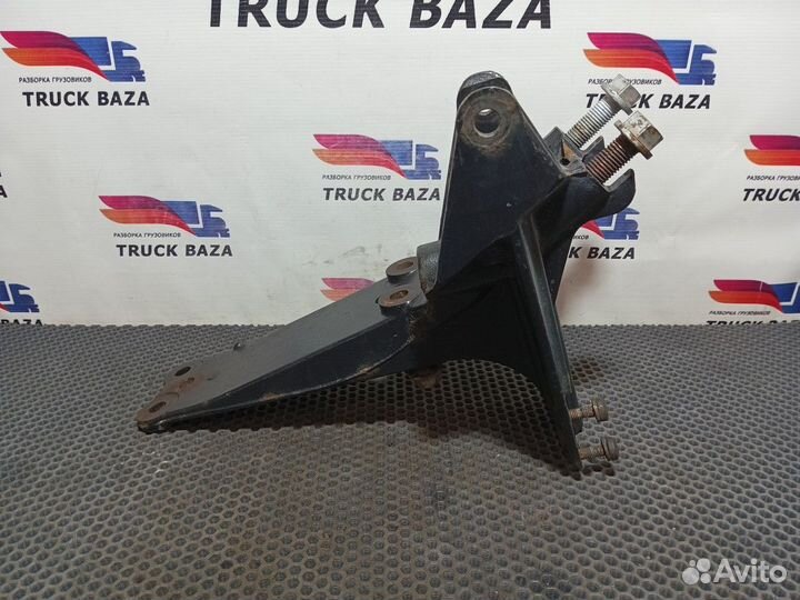 Кронштейн торсиона кабины левый