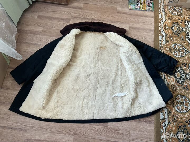 Полушубок из овчины мужской, 52 размер