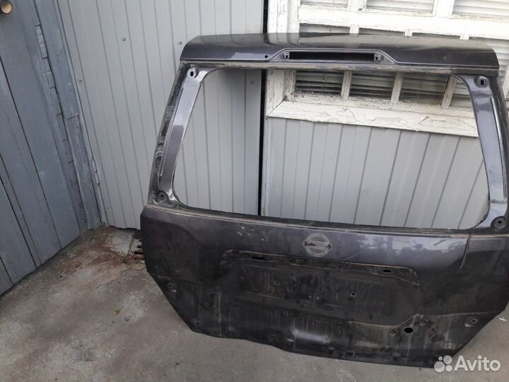 Крышка багажника Ниссан Nissan X-trail T31