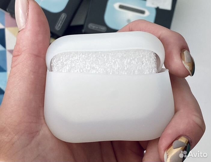 Чехол на AirPods Pro