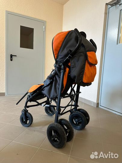 Прогулочная коляска для инвалидов