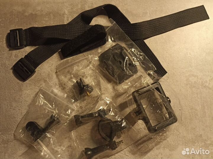 Экшен камера и водонепроницаемый чехол digma