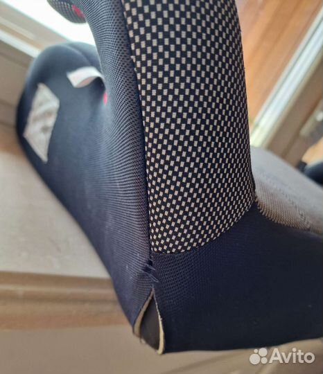 Автокресло бустер от 15 кг до 36