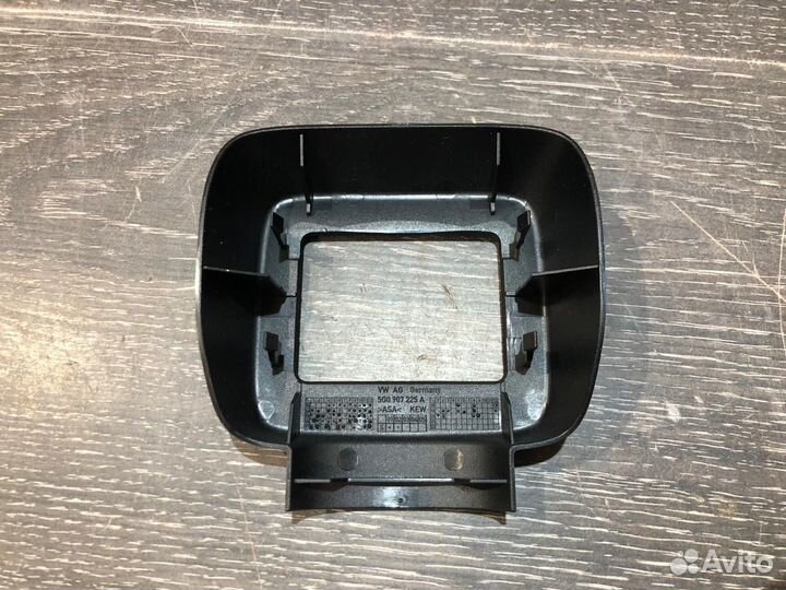 Щиток радара ACC Golf7