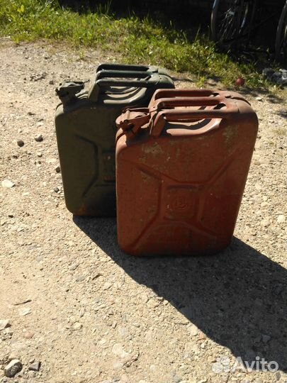 Канистра 20 литров железная СССР