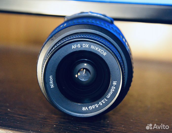 Объектив Nikon kit 18-55