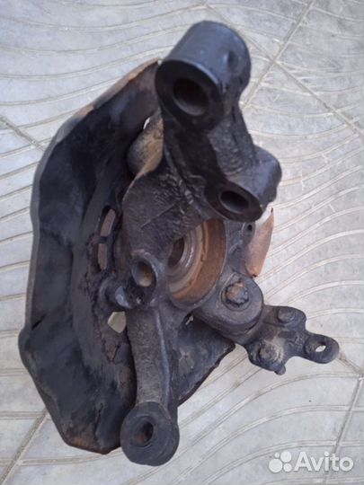 Поворотный кулак