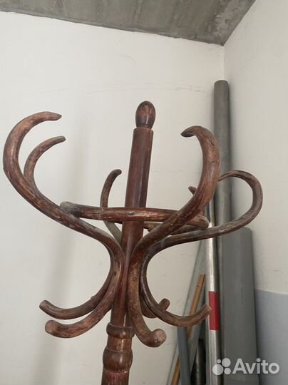 Вешалка напольная