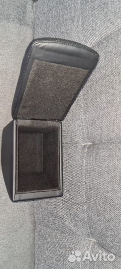 Подлокотник на kia rio 4