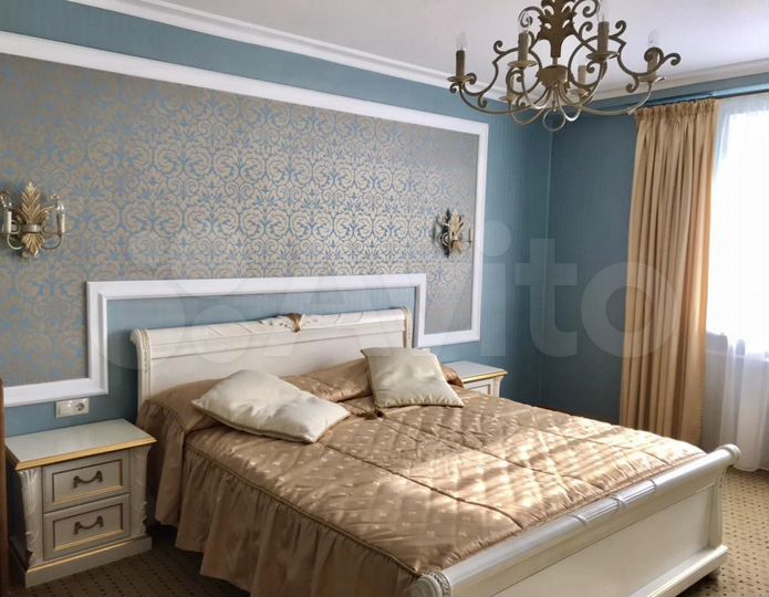 Дом 439,5 м² на участке 13,8 сот.
