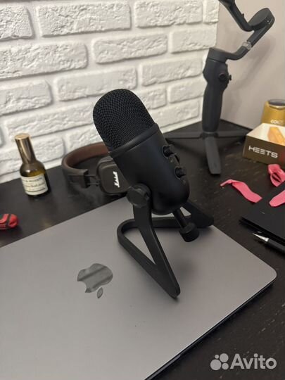 Студийный микрофон Fifine