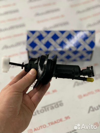 Главный цилиндр сцепления Форд фокус