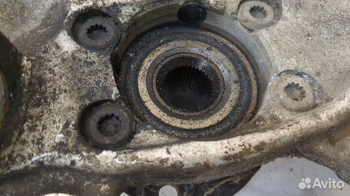 Ступица (кулак, цапфа) Audi A4 (B6), 2004