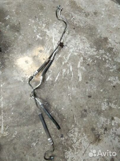 Трубка гур Пежо 307