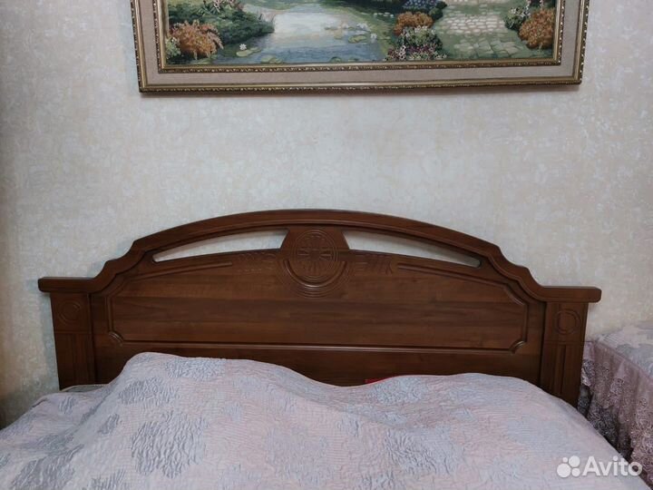 Спальный гарнитур бу