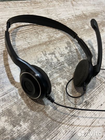 Гарнитура с микрофоном