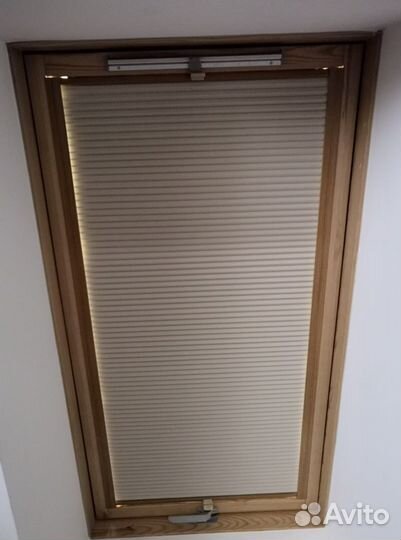 Шторы на мансардные окна