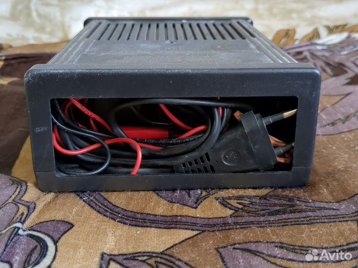 Зарядное устройство Вымпел 265