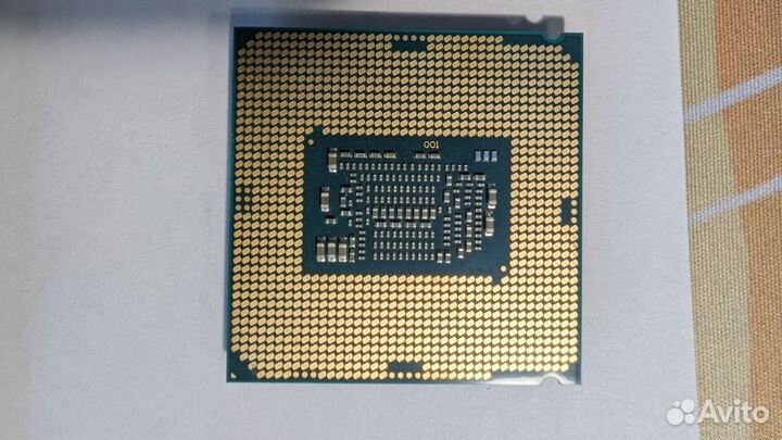 Процессор intel core i3 -9100f, 4 ядра по 4,2 Ггц