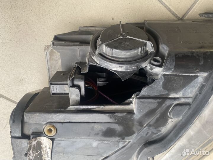 Фара правая Ауди Q7