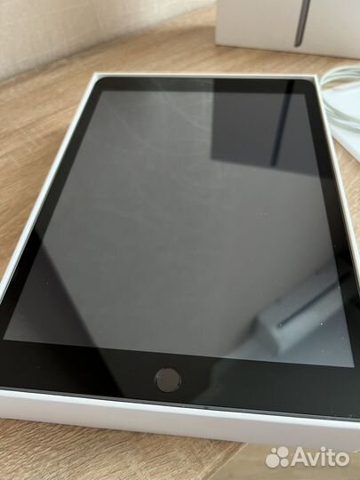 iPad 8 + pencil 32gb