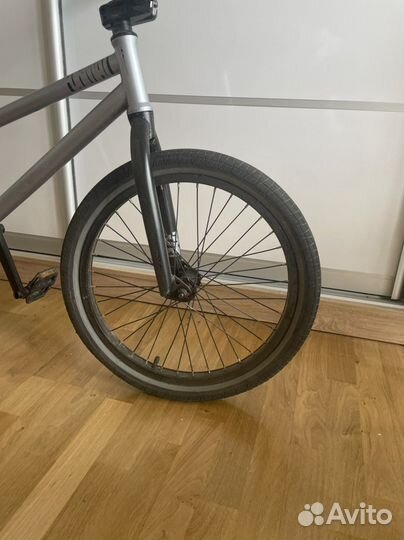 Трюковой велосипед bmx