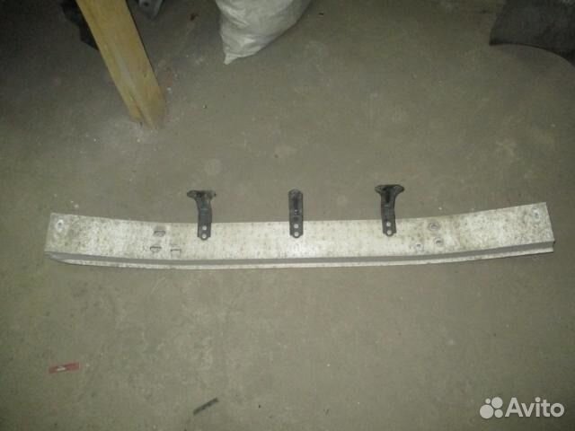 Усилитель бампера Toyota Land Cruiser 150 Prado