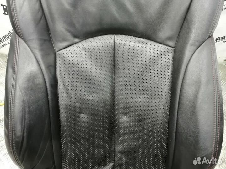 Обшивка спинки пассажирского сиденья Juke F15