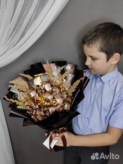 Съедобный букет из конфет