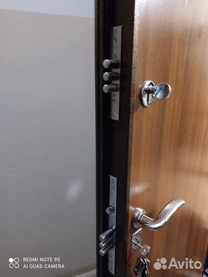 Установка, замена замков и фурнитуры