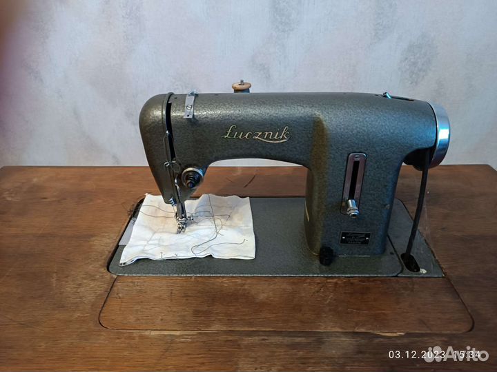 Швейная машина Польша fucznik