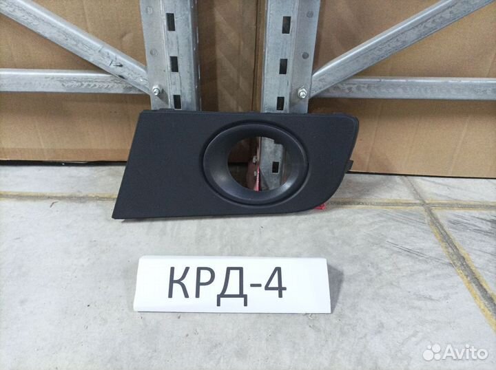 Окантовка птф левая Volkswagen Amarok 2 на 2010