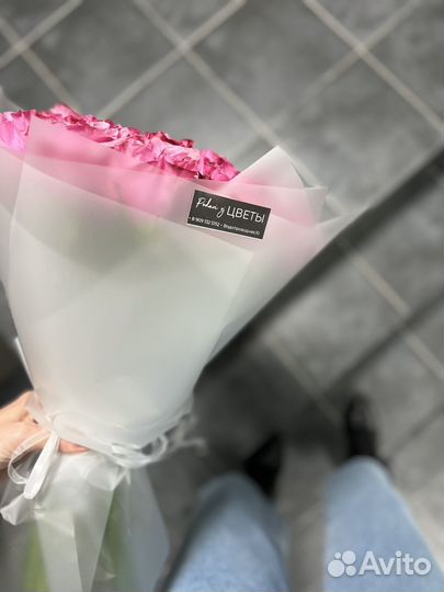 Розы живые цветы букеты доставка